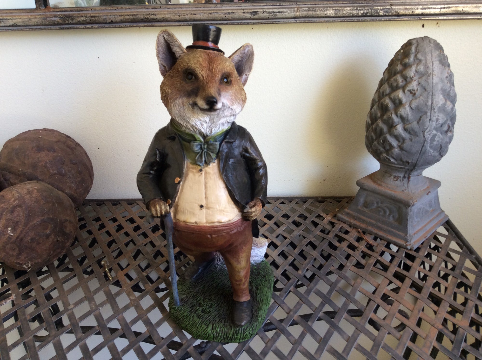   Willow Mr Fox -Resin