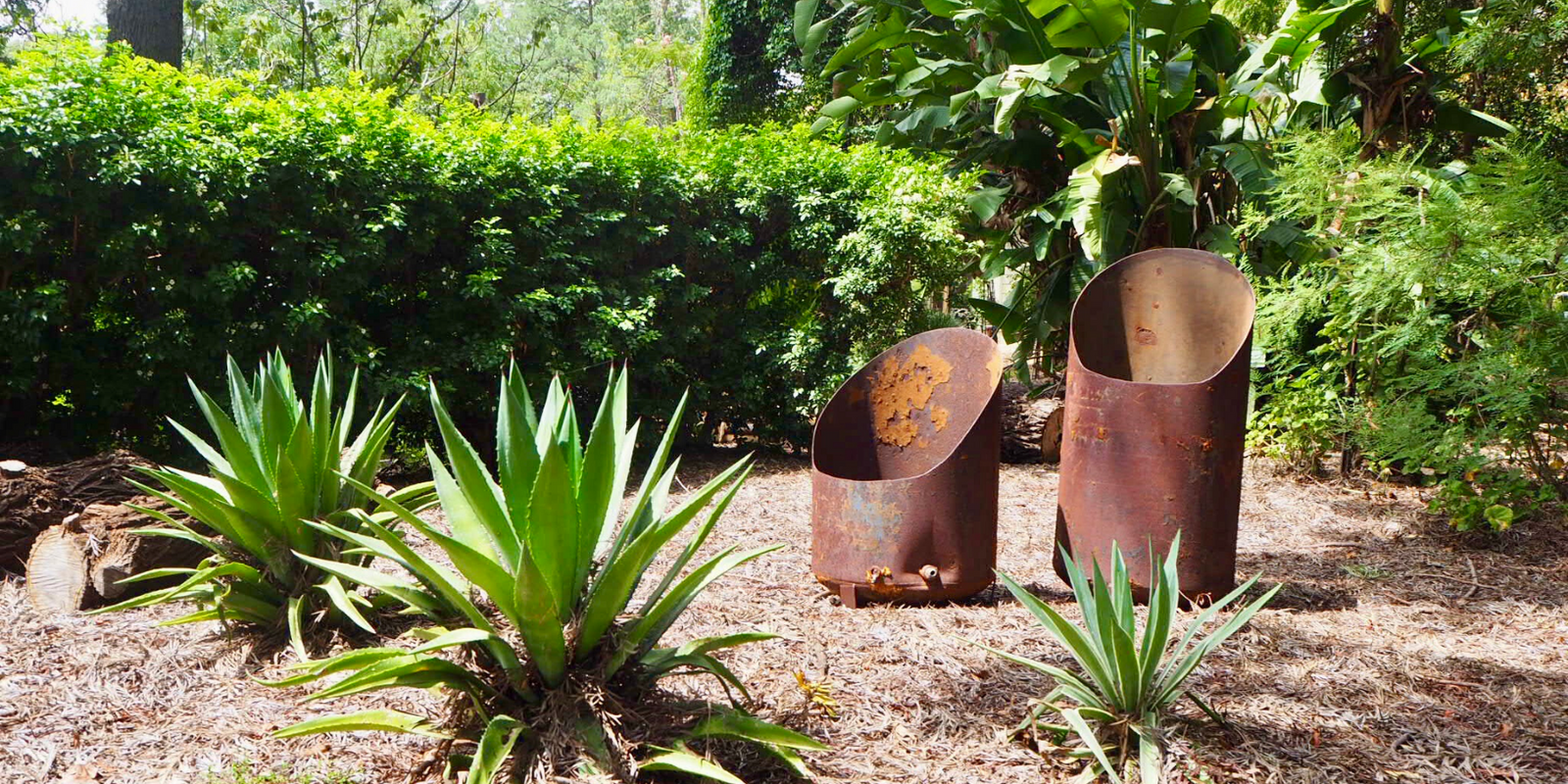  Feature Metal Garden Art
