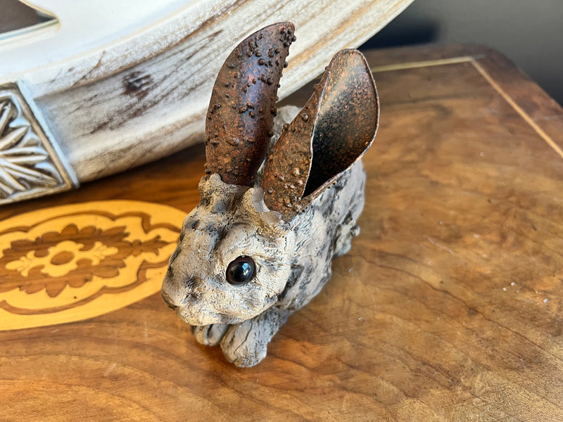  Driftwood Look Rabbit - Laying Small