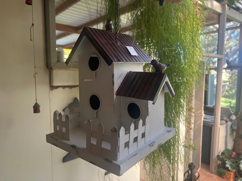  Hanging Two Storey Metal Birdhouse
