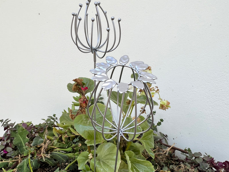  Wire flower