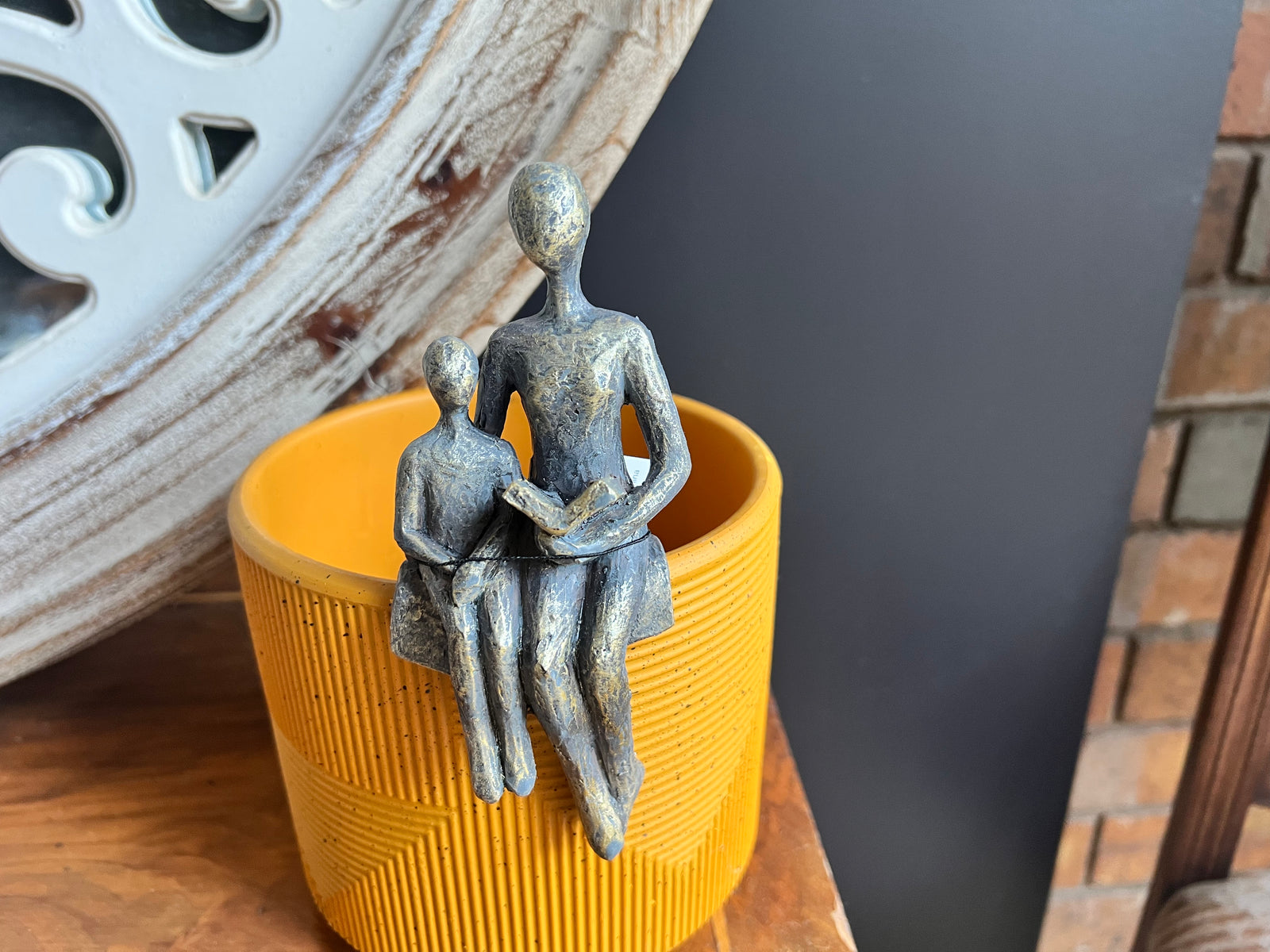  Story Time pot Hanger- Bronze