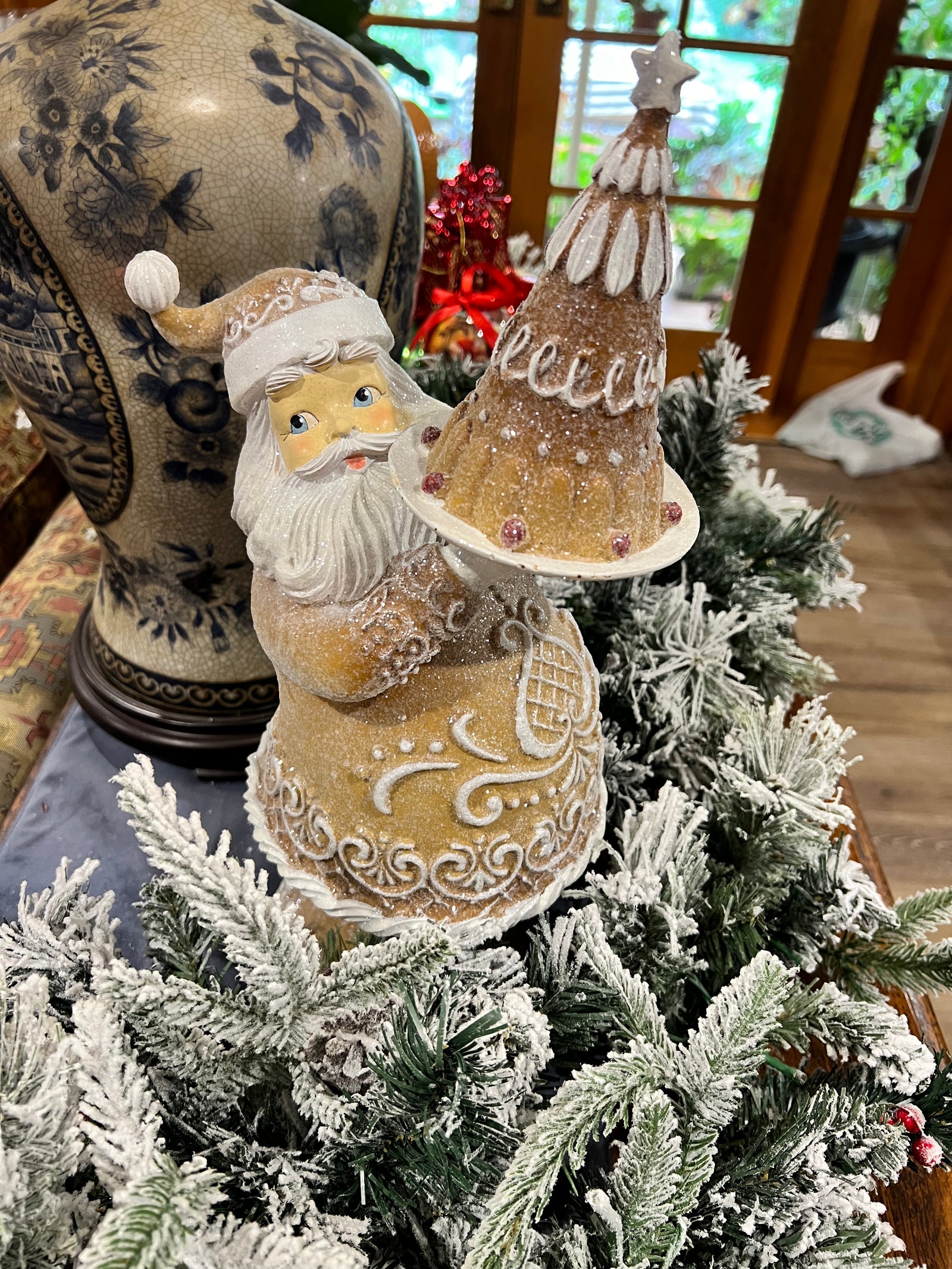  Santa with Cake Gingerbread