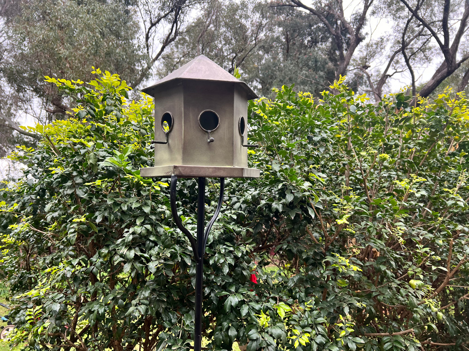  Hexagonal Style Metal Birdhouse
