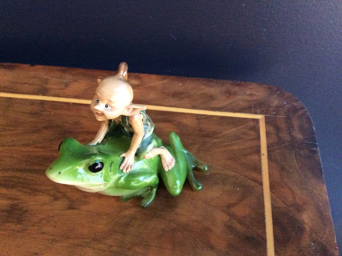  Elvin Junior Riding Froggy