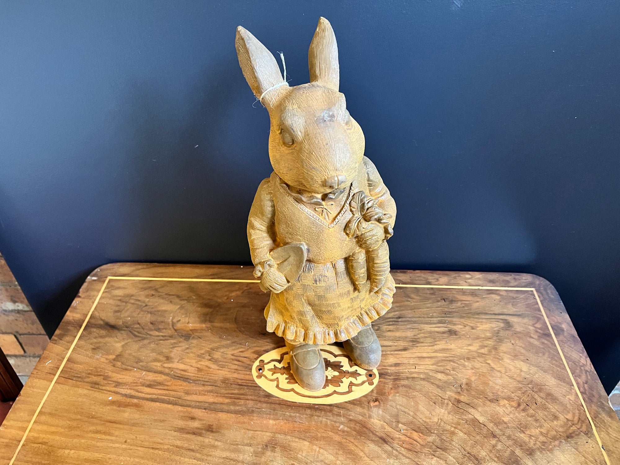   Large Cast Iron Willow Mother Rabbit