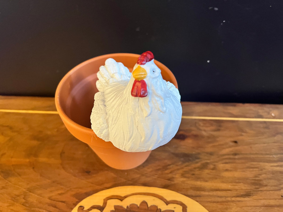  Chicken Pot sitter white - Large