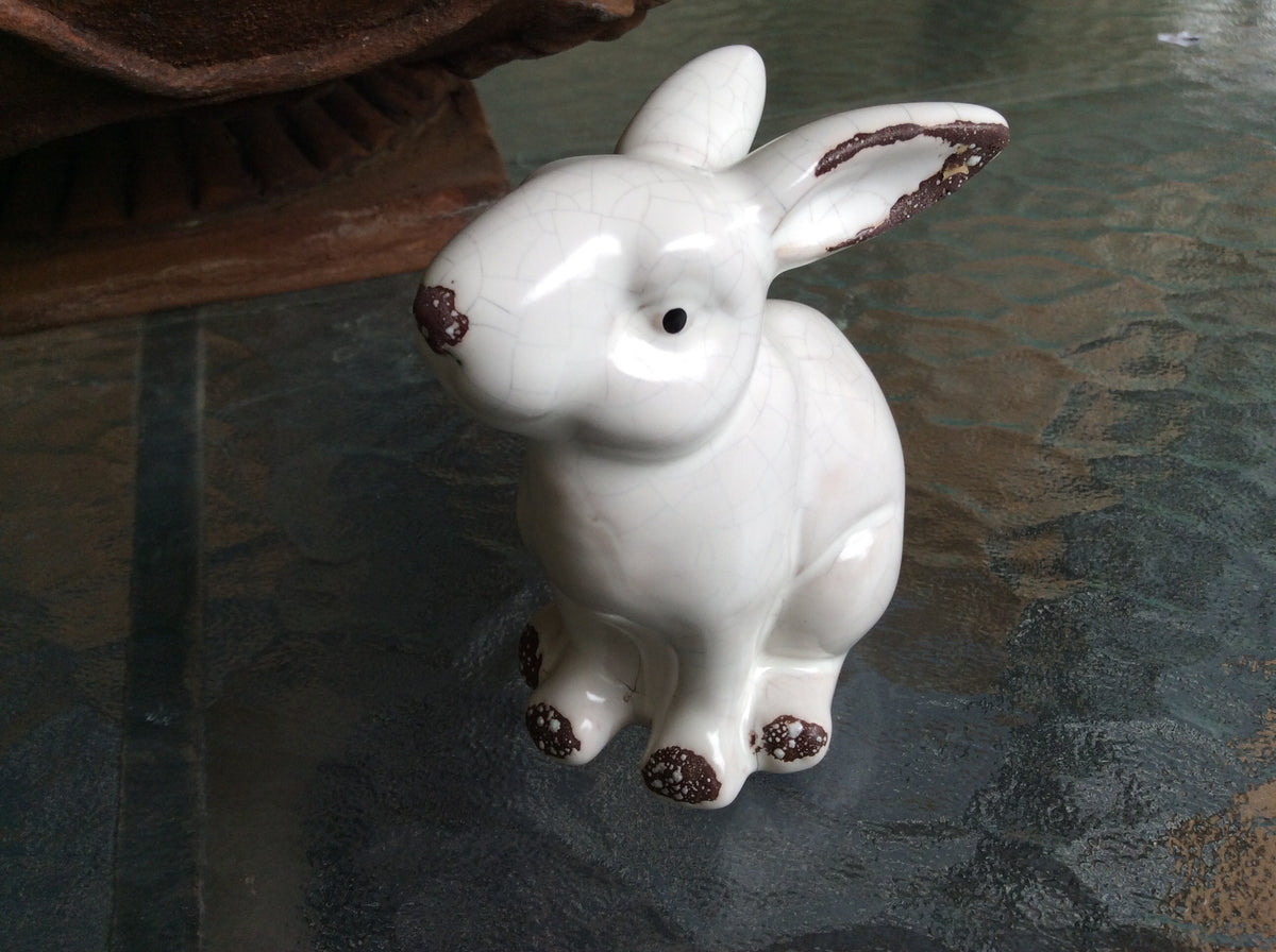  Curious White Crackle Glaze Rabbit