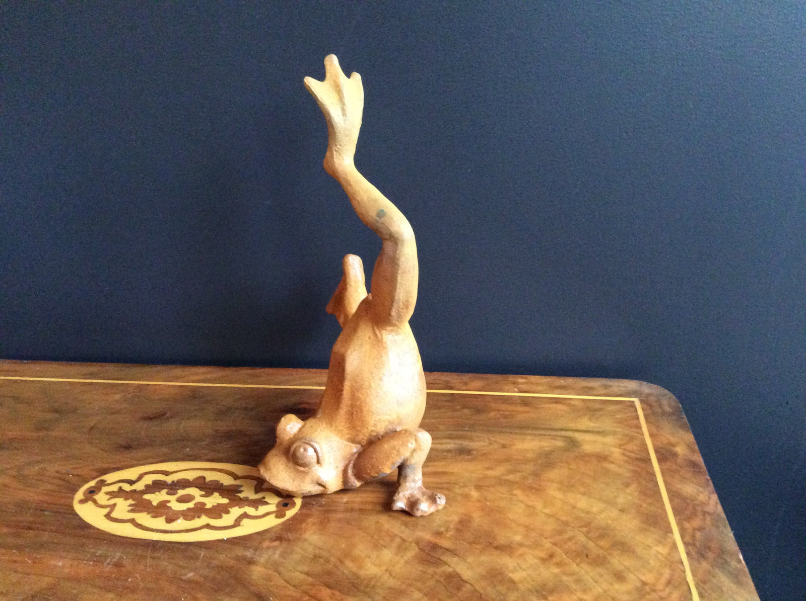  Cast Iron Balancing Rust Frog