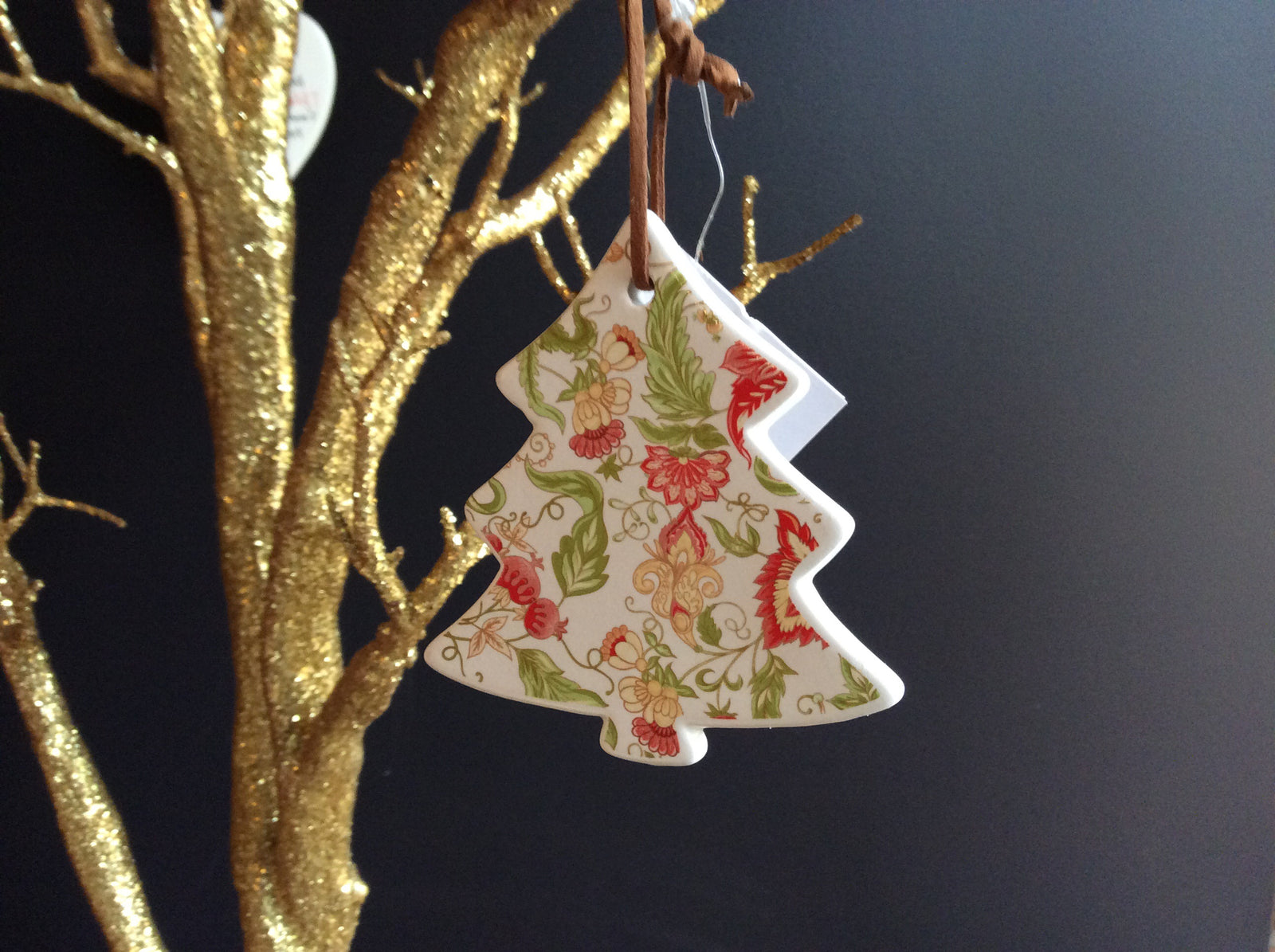  Hanging Ceramic Christmas Tree with saying