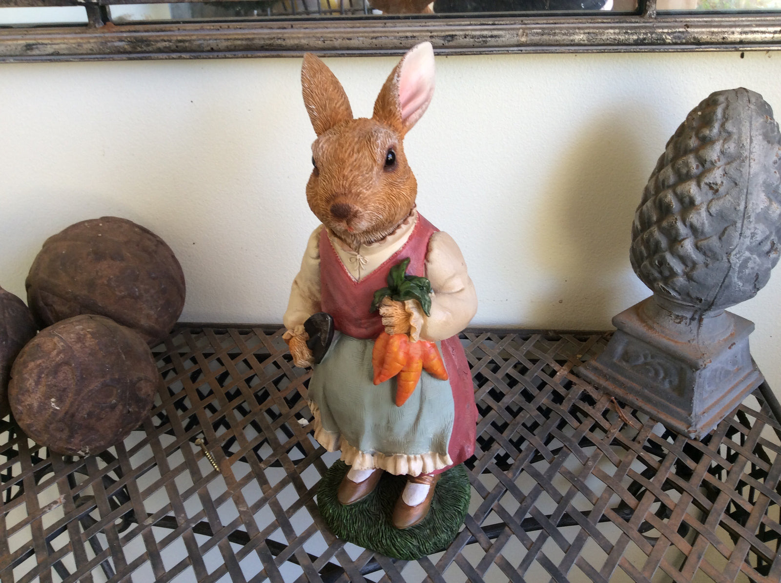  Willow Mother Rabbit -Resin