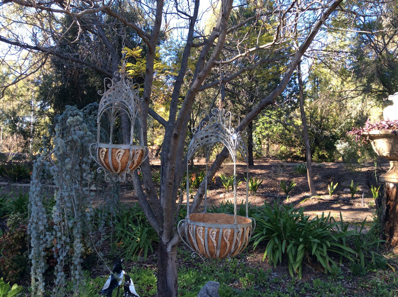  Set of 2 Victorian Style Hanging Baskets