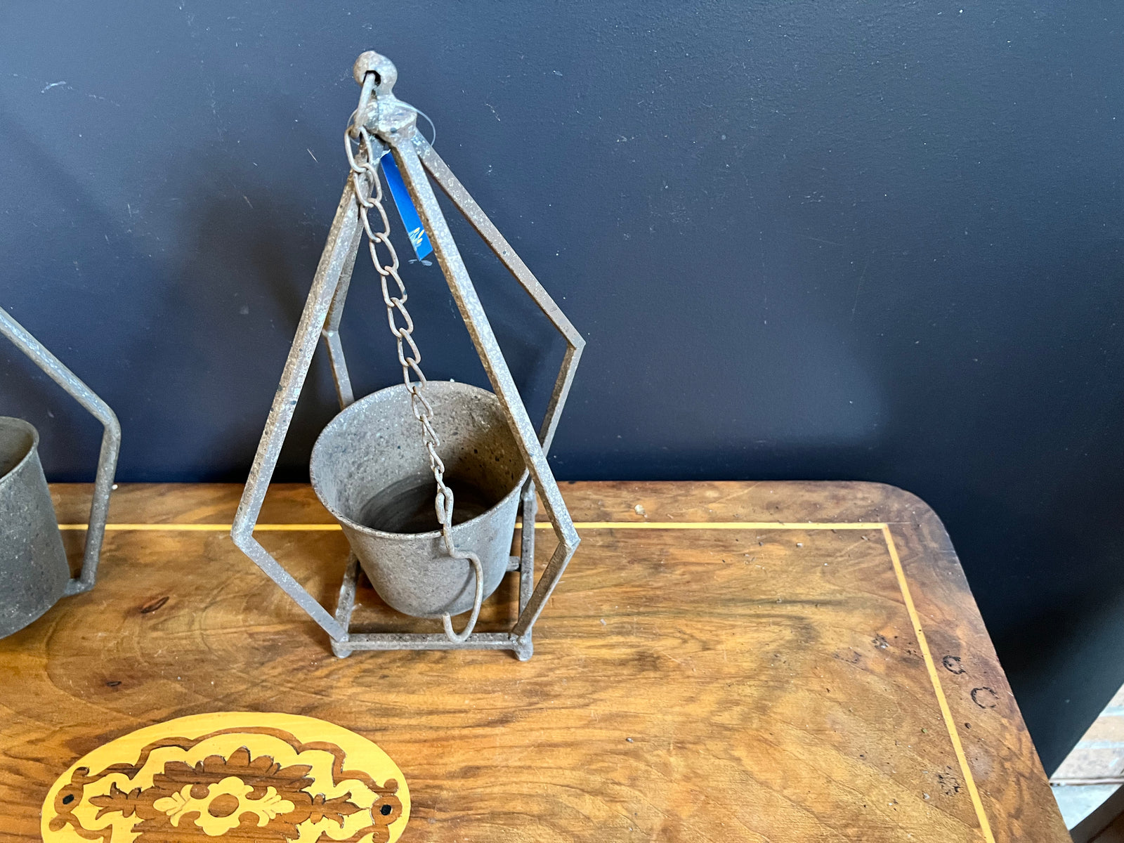 Hanging Metal Planter - 010