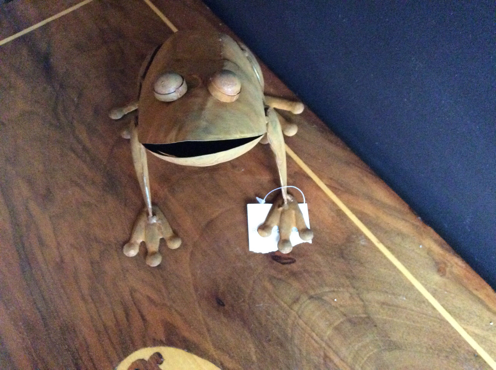  Rust Metal Frog -Medium