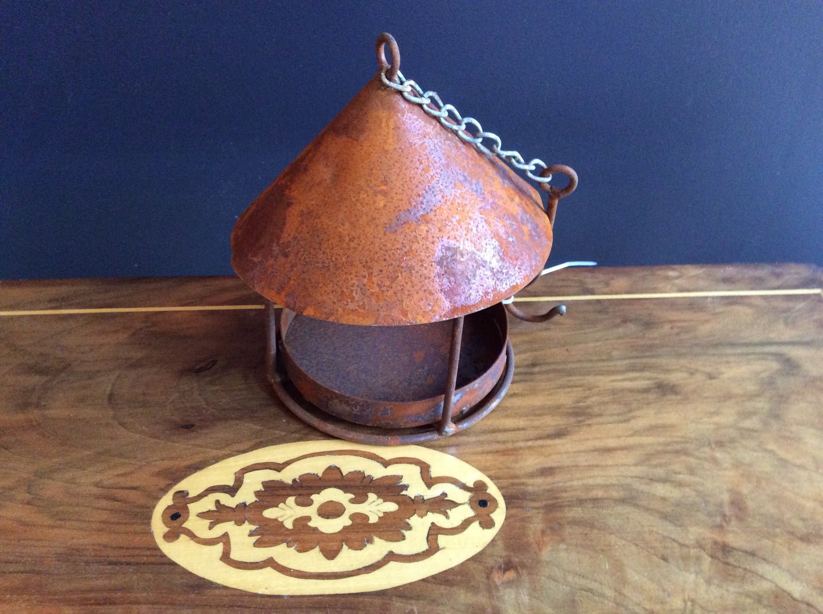  Rustic small Birdfeeder