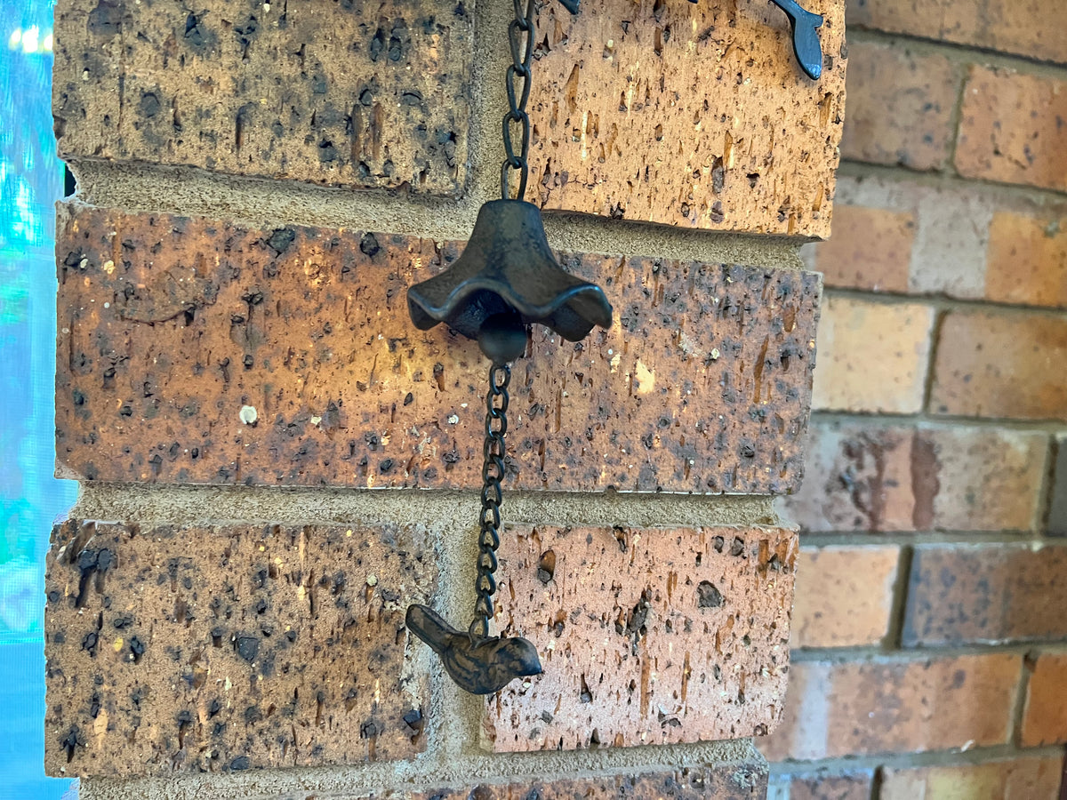  Hanging Birdcage with cast iron bell